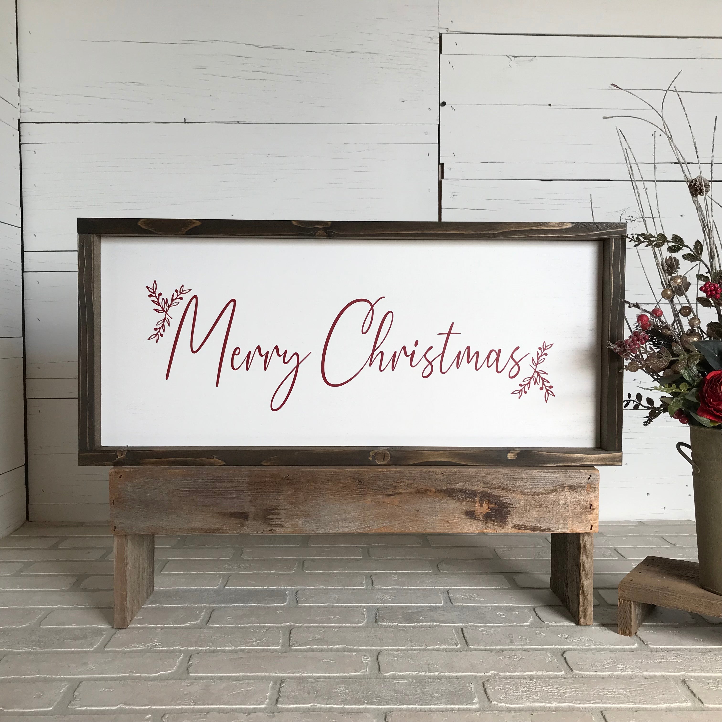 Merry Christmas Farmhouse Sign