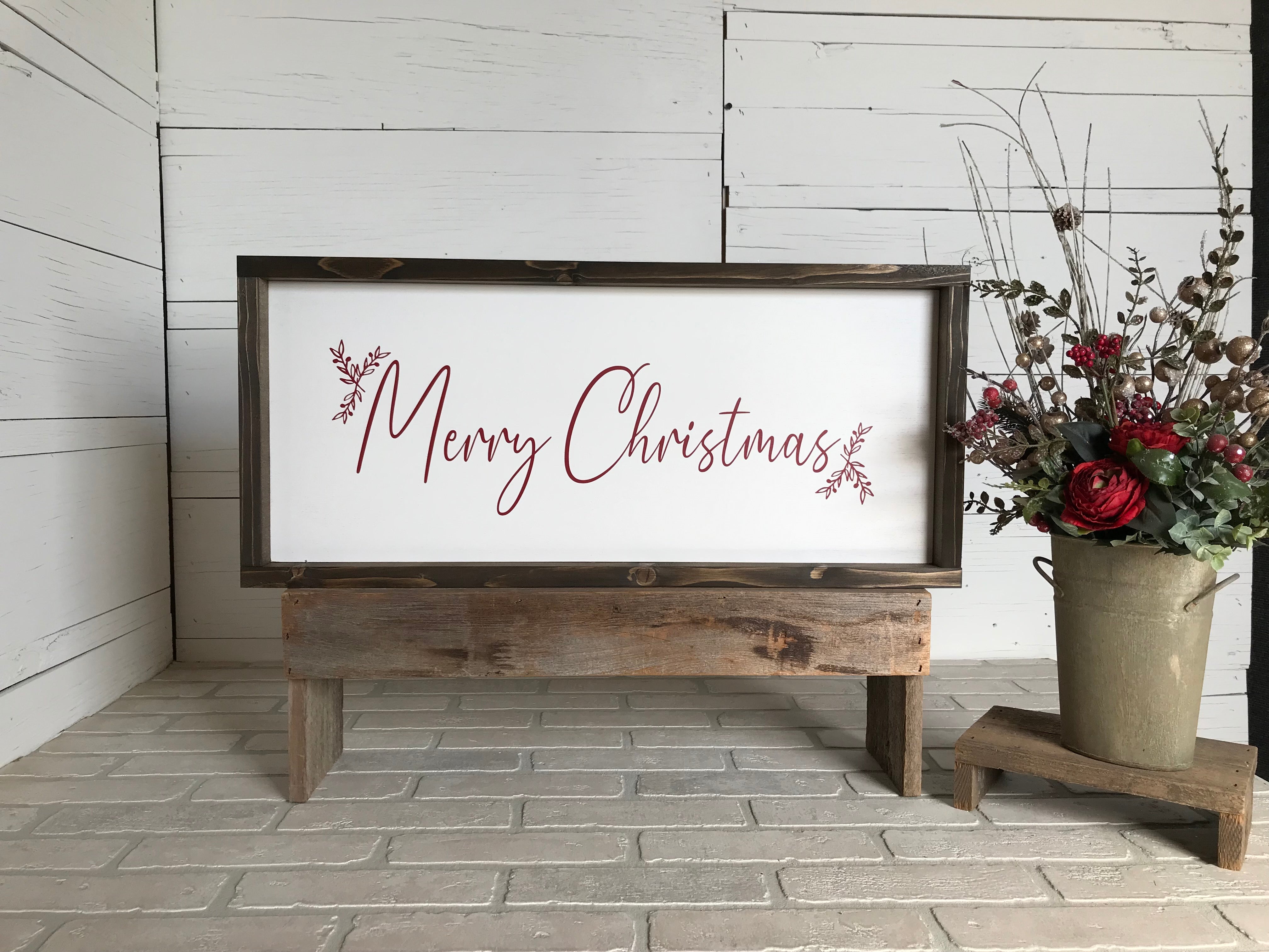 Merry Christmas Farmhouse Sign