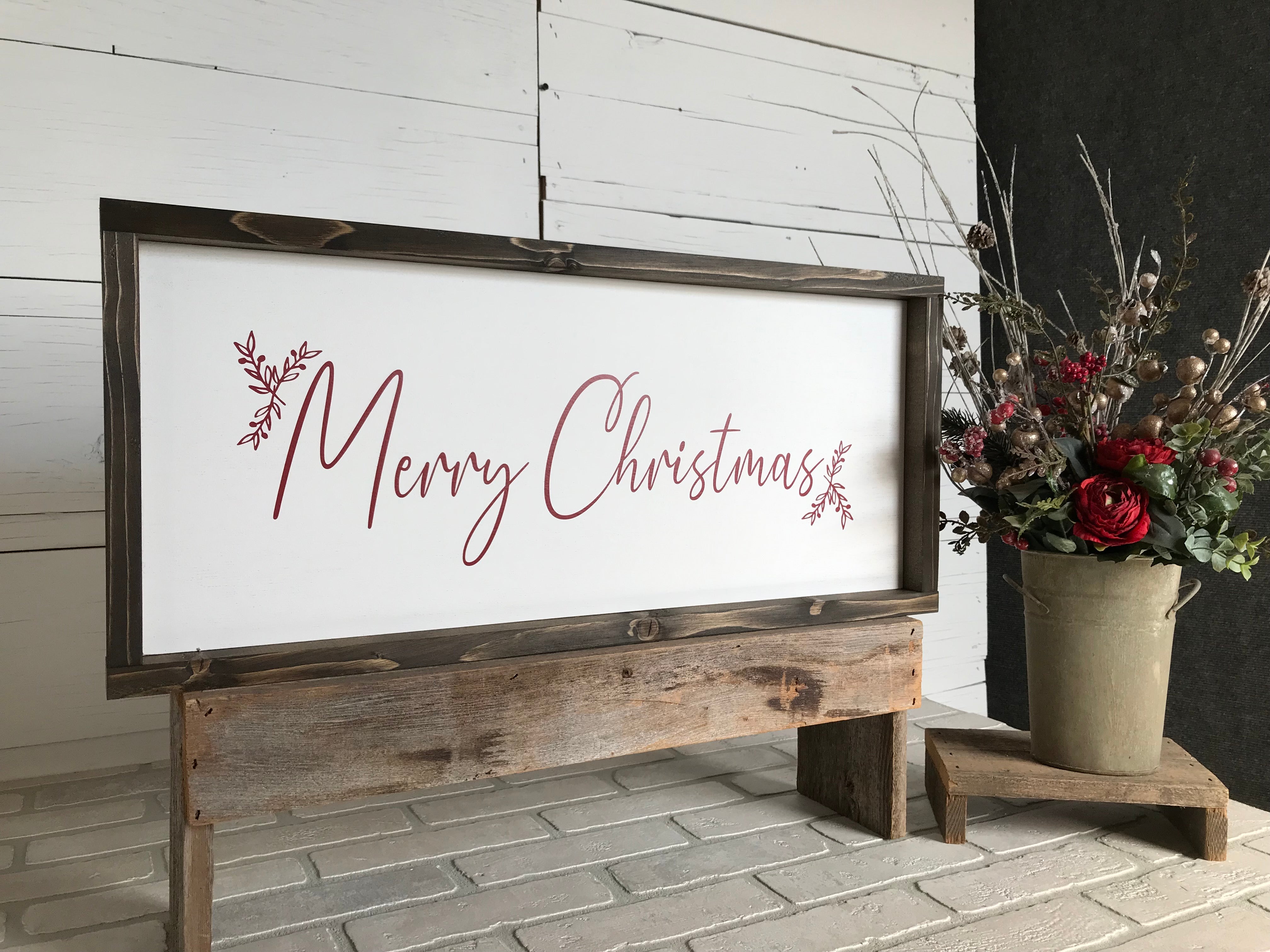 Merry Christmas Farmhouse Sign